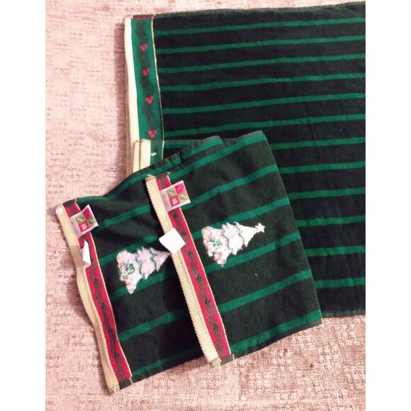VTG Towels Bath Hand Washcloth Lot of 3 NOS Linens n Things Embroidered Holiday - Picture 3 of 16